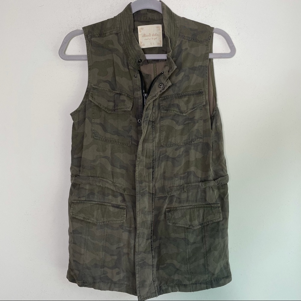 Altar'd State Camo Zip-Up Vest